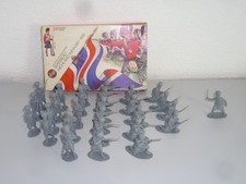 AIRFIX - 1:32 Waterloo Highland Infantry -1815