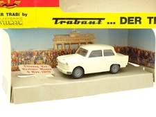 Speed 1/43 - TRABANT 601 Beige
