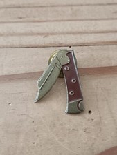 Pin's Pins Pin Enamel 11 DIVERS  KNIFE"COUTEAU Pliable"