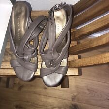 Sandalette 39/ Design Petra Dieler/ Leder / Keilabsatz