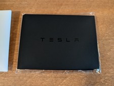 Neu: Tesla Model Y/3 Etui für