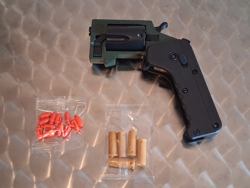 Spielzeug pistole revolver - pistole,