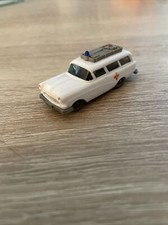 Altes Wiking Modellautos 1:87, Opel Caravan DRK, aus den 60igern