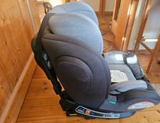 Kinderautositz 9-36 kg mit isofix neu von Fable kids, schwarz