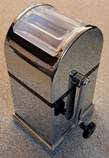 Ice Crusher - Eismühle - Tischgerät mit Kurbel - Chrom Design Vintage