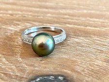  RING mit BRILLANTEN & TAHITI