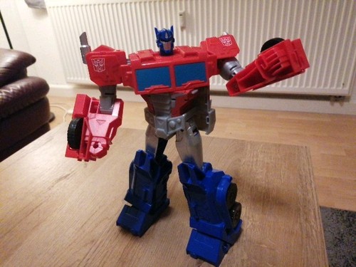 Optimus prime transformer - optimus,