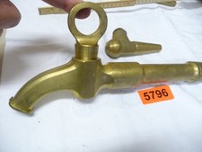 5796.      Alter  Bierzapfhahn