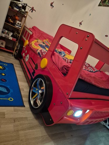Auto bett - , (feuerwehrbett)