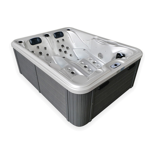 Outdoor whirlpool - outdoor,