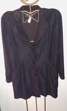 Jacke in der Tailie beidseitig