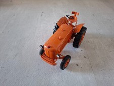 Traktor Renault 3042, orange, 1950, 1:16, Universal Hobbies