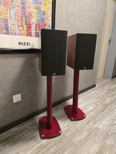 Bowers & Wilkins 685 Regallautsprecher Inkl. Ständer.