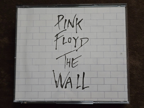 Pink floyd the wall 2 - pink,