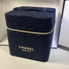 Chanel Beaute Holiday Navy