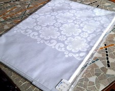 Mako Brokat Damast Tischdecke,   weiß mit Blumen 70er Jahre..unbenutzt...