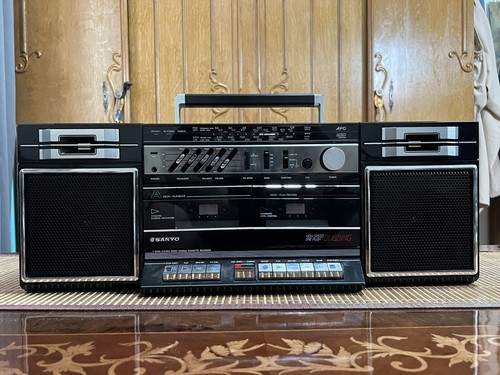 Boombox sanyo stereo - boombox, radio