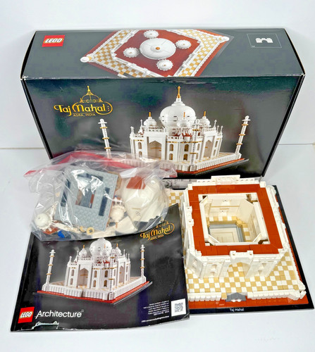 Lego architecture set 21056 - lego,