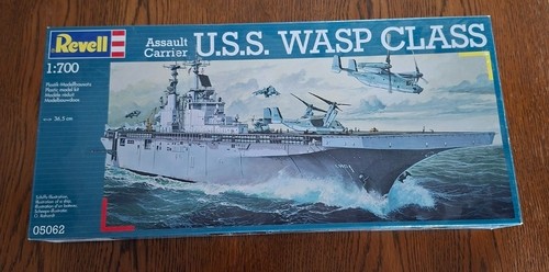 Revell 05062 assault carrier - revell,