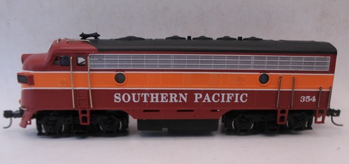 Bachmann plus southern pacific - bachmann,