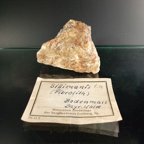 Silimanit bodenmais - silimanit,