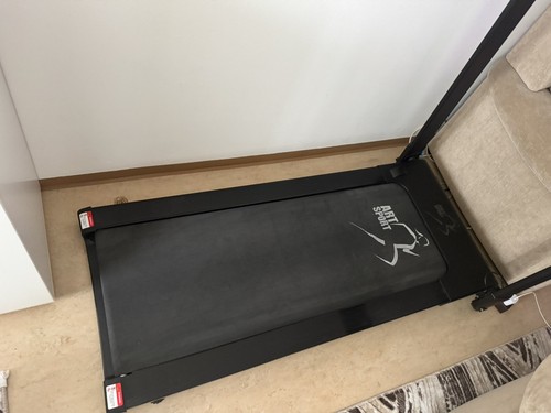 Laufband elektrisch 10km - /h, lcd