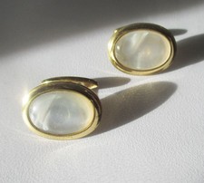 Manschettenknöpfe /