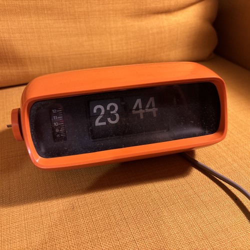 Klappzahlenwecker space orange - klappzahlenwecker,