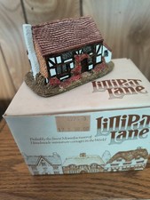 Liliput Lane 1984 Acorn