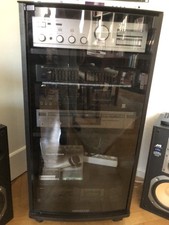 Kennwood Vitrine für Anlage