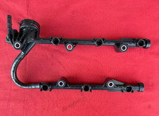 GENUINE Fuel Injector Rail For