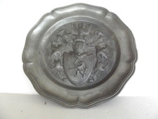 Zinn-Wandteller mit Wappen