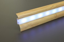 2,5 m Sockelleisten für LED