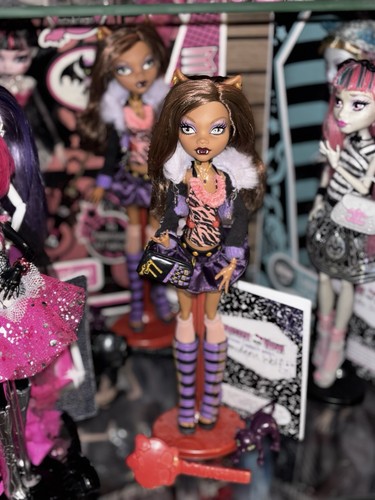 Monster high clawdeen - high, wolf