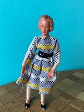 Frau Caco Metallfüße 1961-63