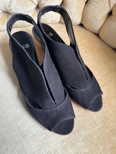 Kennel und Schmenger K & S