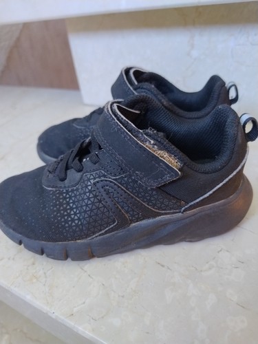 Schwarze weiche kinder sneaker - schwarze,