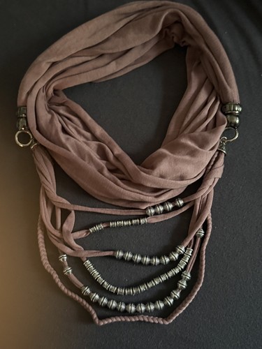 Schickes tuch mit - mit, kette