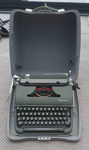 Olympia schreibmaschine - olympia,