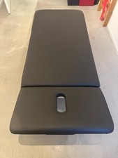 Elektrische Therapieliege Özpinar Basic nach neuesten BG Vorschriften