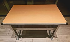 Kinder- & Jugendschreibtisch