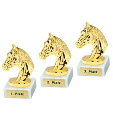 3 kleine Reiter-Pokale
