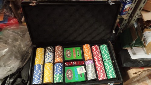 Casino poker set mit schwarzem - poker,
