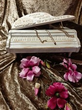 Ein Flügel für besondere