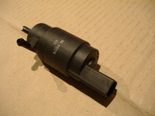 Mercedes Spritzwasserpumpe Waschwasserpumpe Pumpe SLK CLK W208 W209 W210 W202