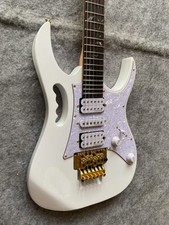 Electric guitar