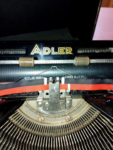 Adler schreibmaschine alt - adler, ca