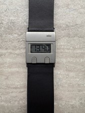 Braun LCD Digitaluhr BN0076