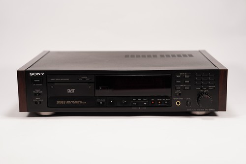 Sony dtc 300es dat recorder - sony,