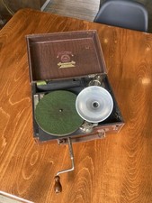 The Grippa Perophone tragbares